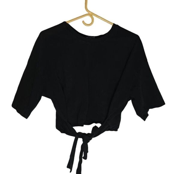 Universal Thread Tie Front Crop Top - Picture 1 of 6